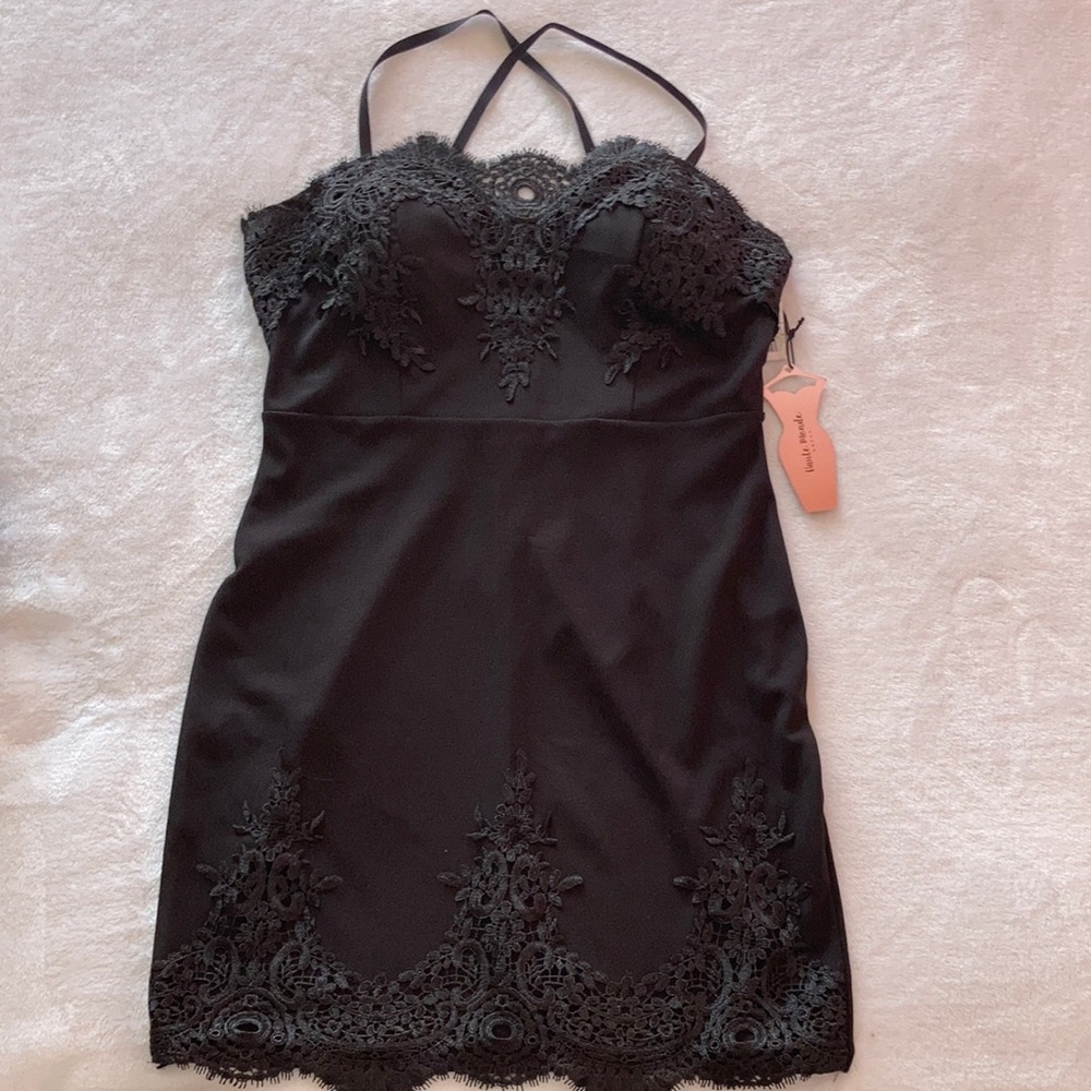 black laced dress